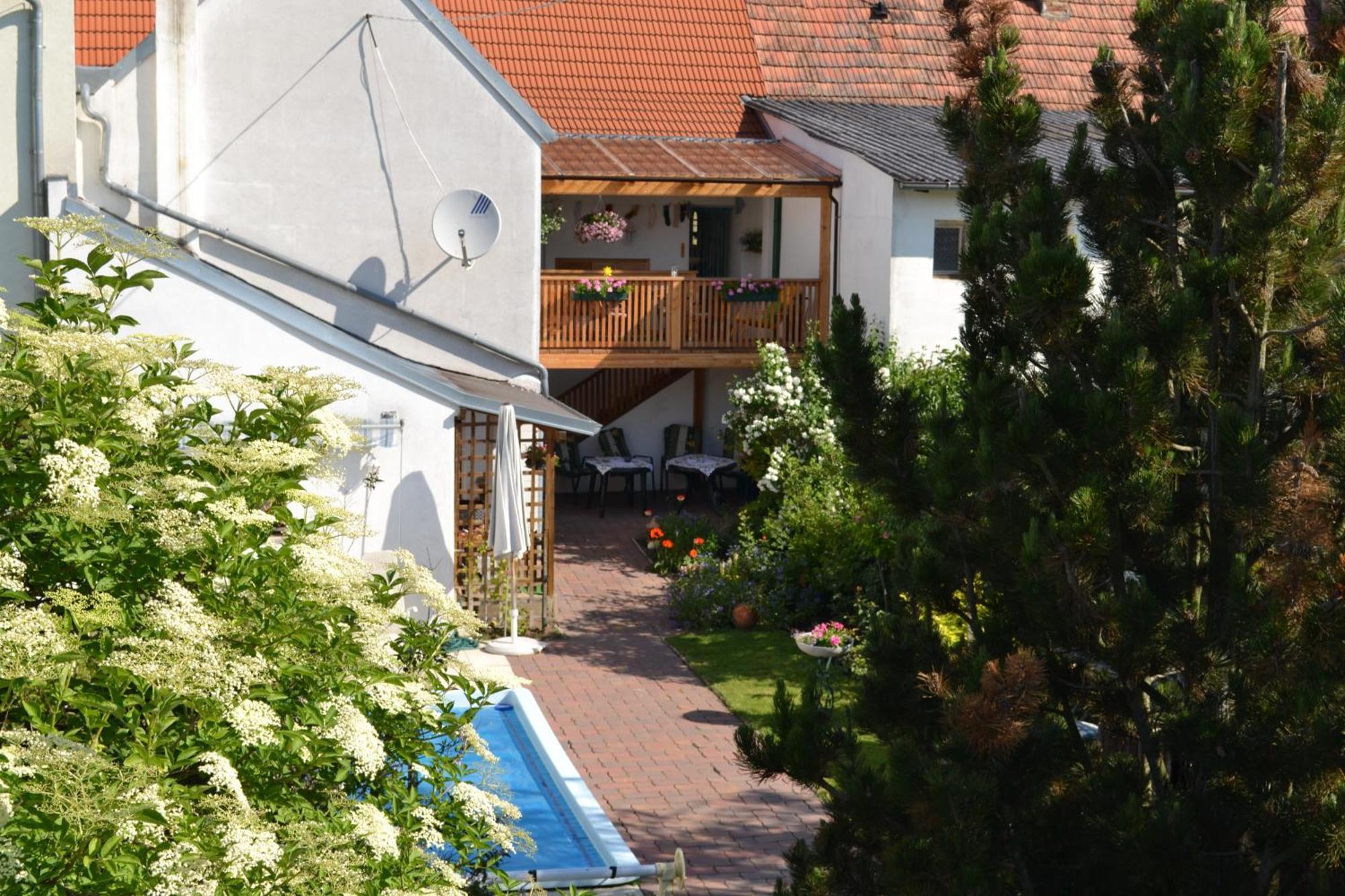 Landhaus Zum Siebenschlaefer Herrnbaumgarten المظهر الخارجي الصورة